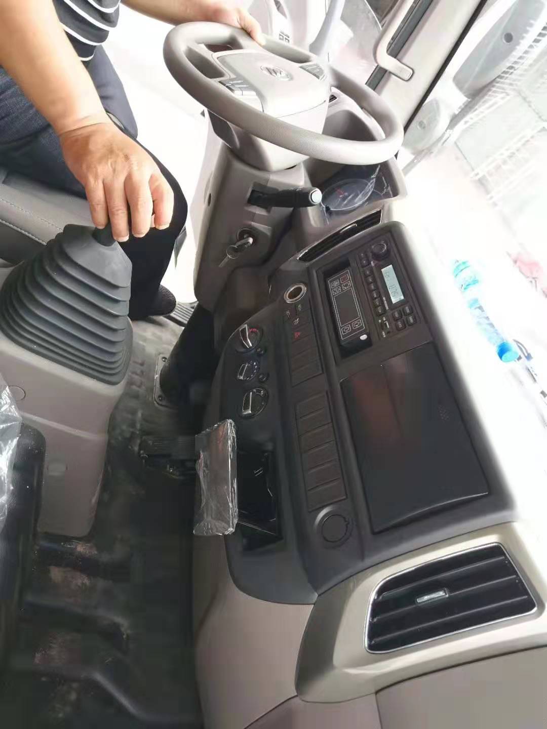 （3.7米）福田欧马可S3排半冷藏车