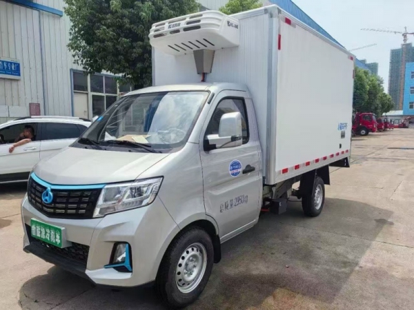 （3.2米）长安跨越T3EV纯电动冷藏车