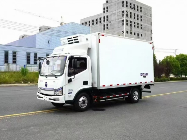 （4.2米）福田欧马可智蓝混动冷藏车