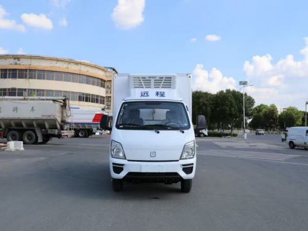 （3.9米）吉利星智F5E纯电动冷藏车