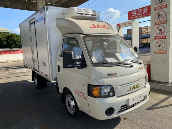 江淮恺达X6小型3米8冷藏车